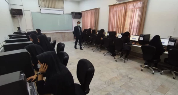 برگزاری آزمون اصلح مهارت آموزان دانشگاه فرهنگیان در خراسان رضوی