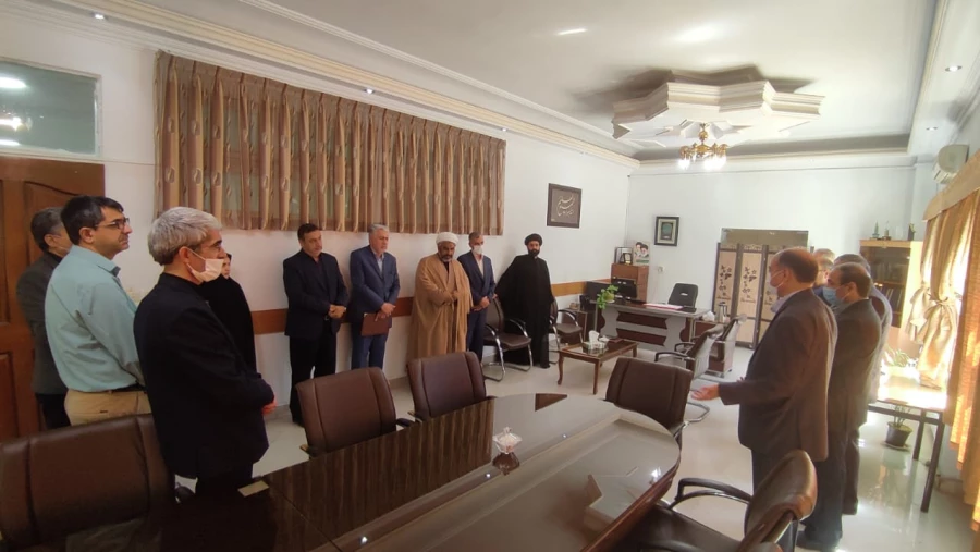 برگزاری آئین تکریم و معارفه معاون آموزشی، پژوهشی و فرهنگی پردیس شهید بهشتی مشهد