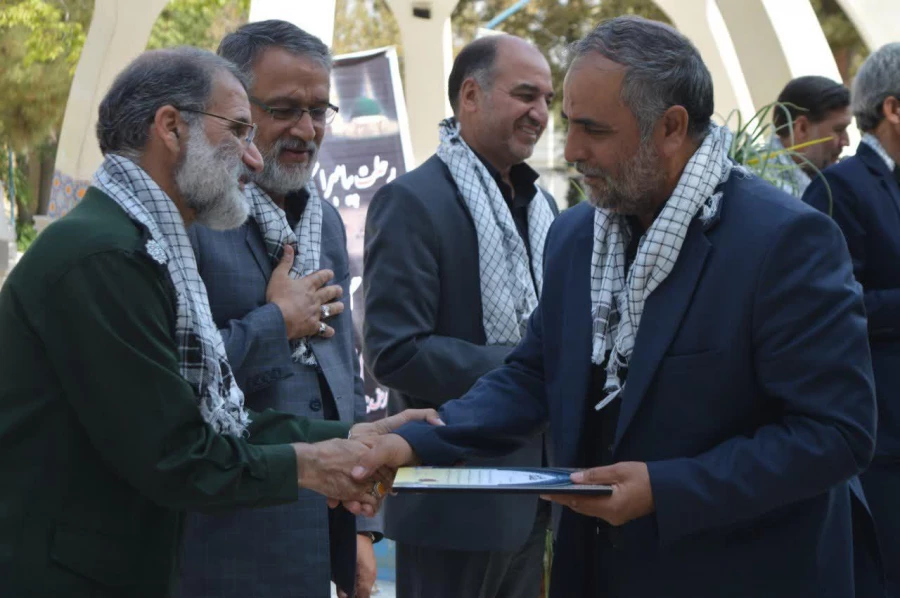 مراسم تجلیل از ایثارگران دانشگاه فرهنگیان استان خراسان رضوی  3