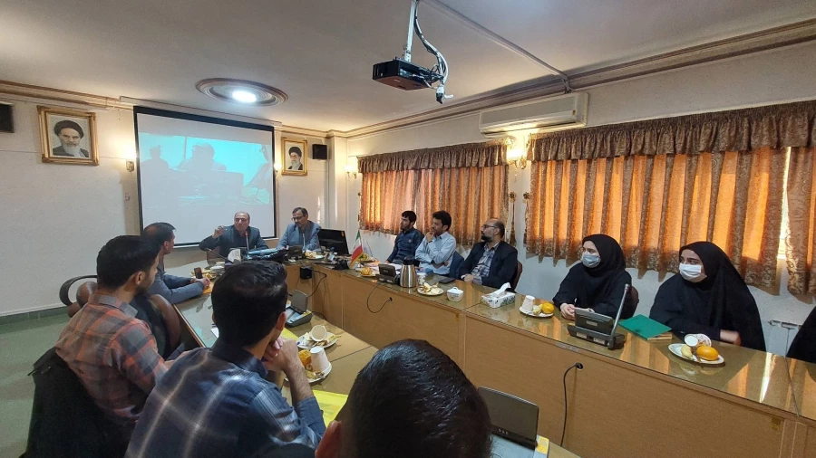 نشست تخصصی استانی دبیران شورای صنفی، کانون همیاران سلامت جسم و روان، انجمن ورزش خوابگاهی و دوره بالندگی همکاران حوزه دانشجویی و تربیت بدنی1
