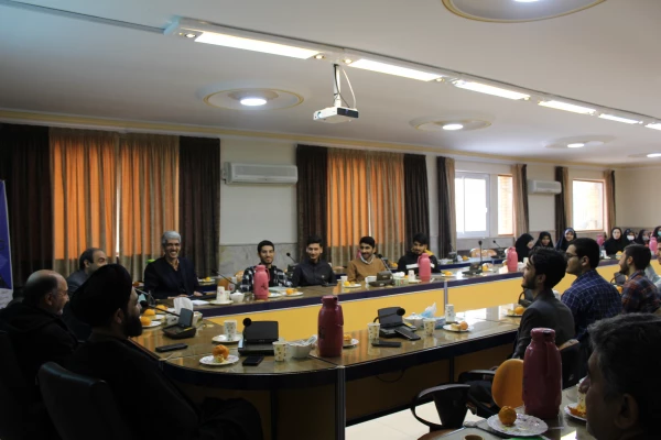 جلسه 4 ساعته مدیریت استان با فعالان تشکل های دانشجویی 3