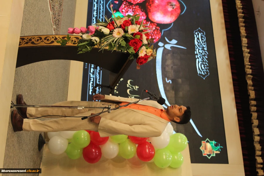 یلدای دانشجویی با عطر و بوی فاطمی 6