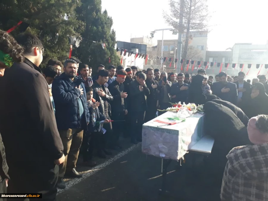 آیین استقبال از شهید گمنام در مرکز علامه طباطبایی سبزوار 8