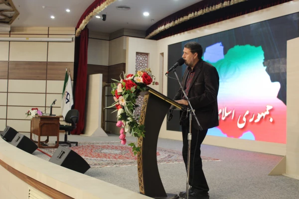 سخنرانی استاد قرائتی پیرامون مهارت های معلمی 7