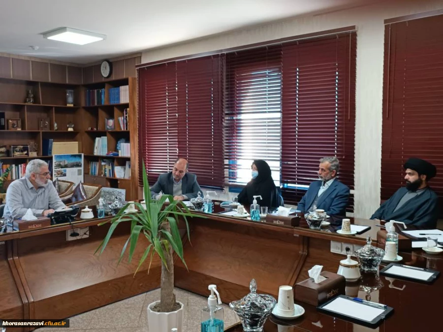 نشست صمیمی مدیریت استانی دانشگاه فرهنگیان با دکتر احد ضابط رئیس دانشگاه فردوسی مشهد