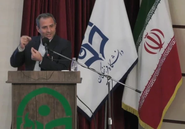   همایش صیانت فرهنگی و سرمایه اجتماعی
 11