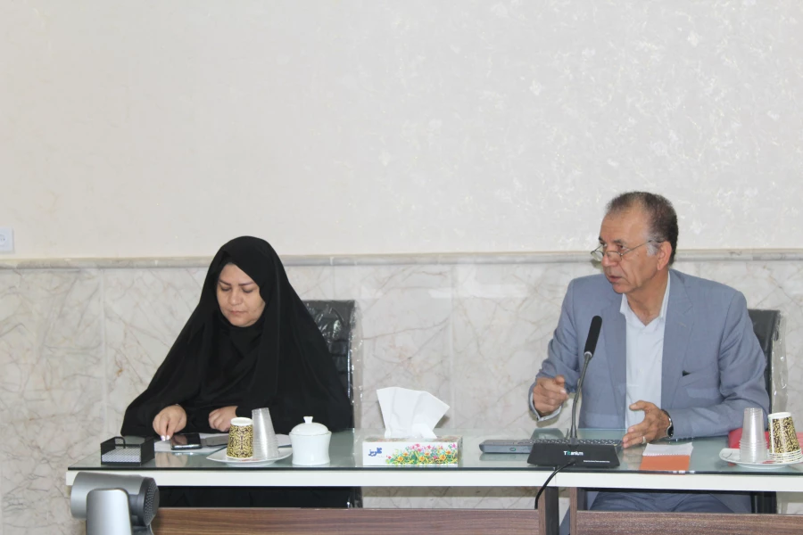 جلسه هم اندیشی مرکز نوآوری و کارآفرینی دانشگاه فرهنگیان استان خراسان رضوی 2