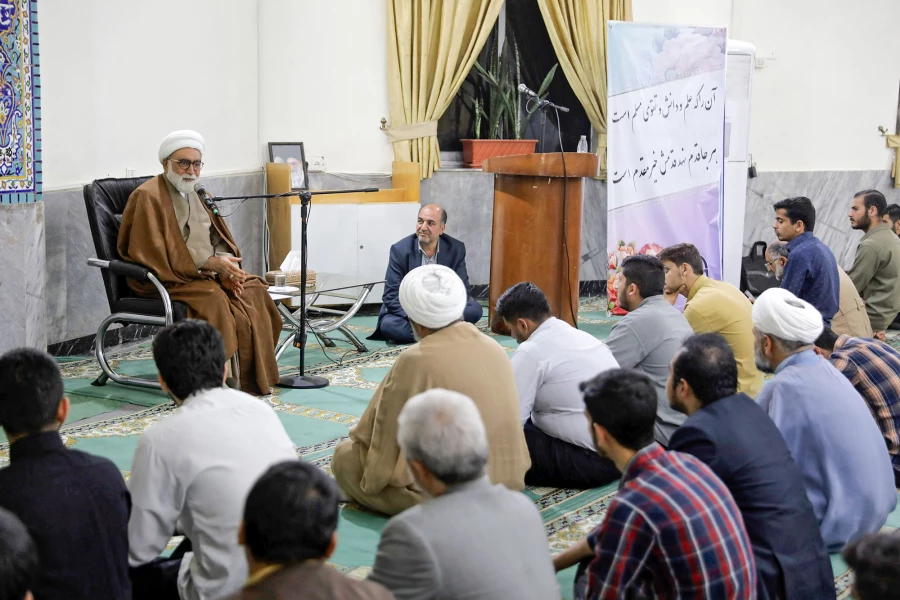 تولیت آستان قدس رضوی: معلمی نه یک شغل، بلکه رسالت و مسئولیت است 8