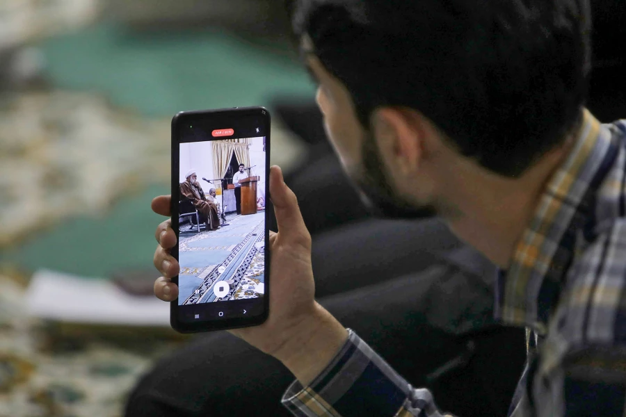 تولیت آستان قدس رضوی: معلمی نه یک شغل، بلکه رسالت و مسئولیت است 12