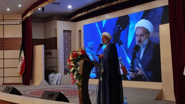 مقام معظم رهبری یک قله را برای ما ترسیم کرده اند که تمدن نوین اسلامی است 6