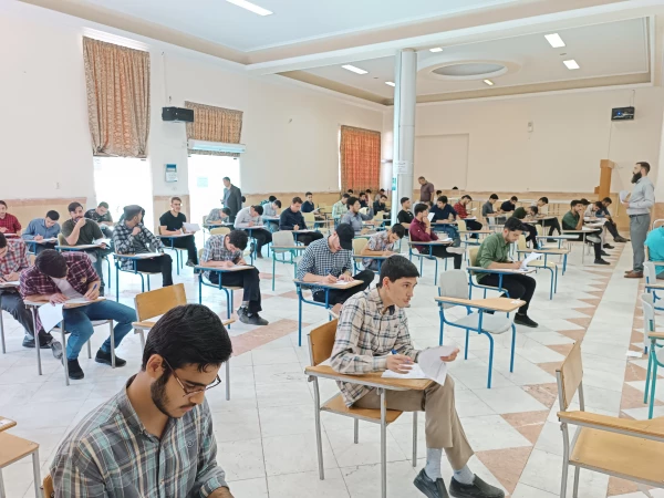 امتحانات پایان نیمسال دوم سال تحصیلی جاری، آغاز شد 7