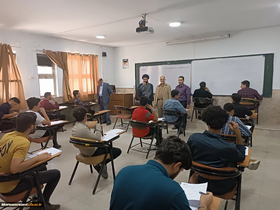 امتحانات پایان نیمسال دوم سال تحصیلی جاری، آغاز شد 10