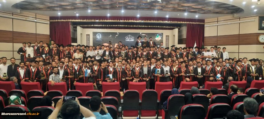 برپایی باشکوه آئین دانش آموختگی دانشجومعلمان پردیس شهید بهشتی 
 10