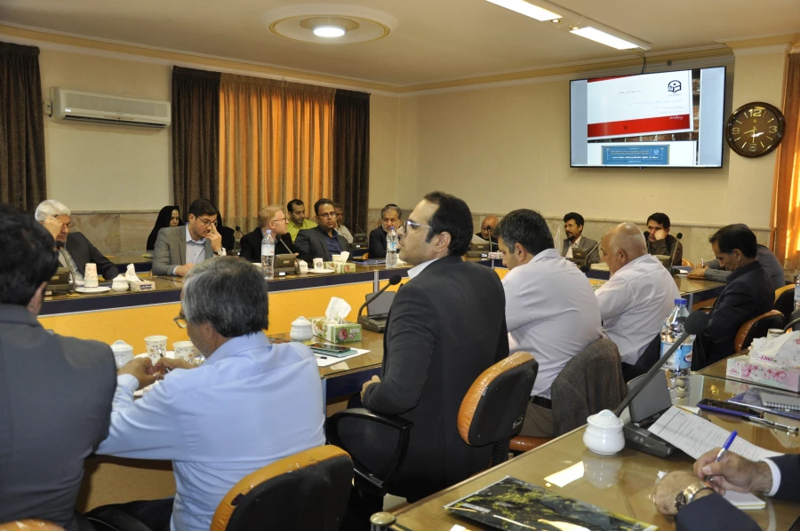 برگزاری فرصت یادگیری تابستانه با عنوان "صیانت از حقوق دانشگاه و ارتقای سلامت اداری" 14