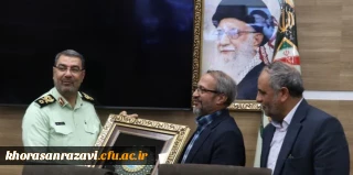 به مناسبت هفته نیروی انتظامی صورت پذیرفت :

دیدار با سردار محمدکاظم تقوی فرمانده انتظامی استان و فرماندهان حوزه های مختلف فراجا