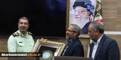 به مناسبت هفته نیروی انتظامی صورت پذیرفت :

دیدار با سردار محمدکاظم تقوی فرمانده انتظامی استان و فرماندهان حوزه های مختلف فراجا