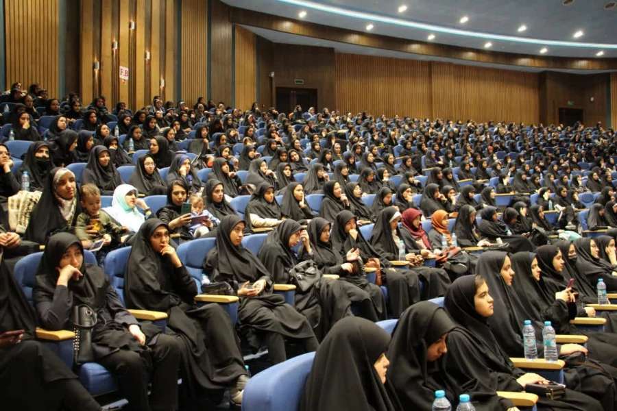 آیین استقبال از نو دانشجومعلمان ورودی۱۴۰۲ (قدم های قلم)
 2