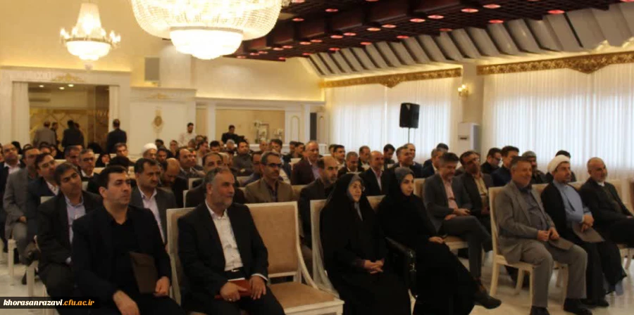 دوره آموزشی _ کارگاه های معاونین محترم هماهنگی استان ها و توسعه و منابع و امور دانشجویی  5