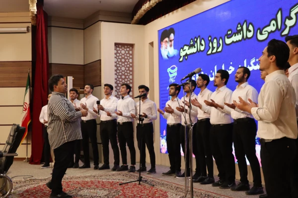 دانشجو سازنده جامعه است ولی این جریان سازندگی برای شما عزیزان دانشگاه فرهنگیان به مراتب قوی‎تر و واقعی‎تر است  5