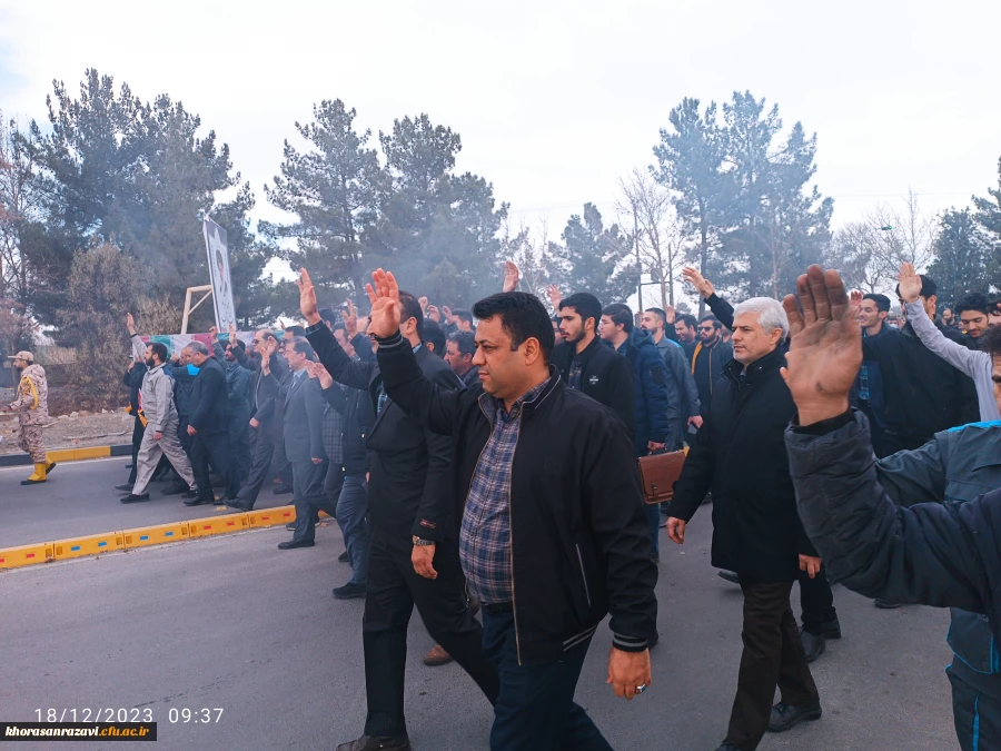 مراسم تشییع و تدفین شهید گمنام فاطمی در محل پارک علم و فناوری خراسان 7