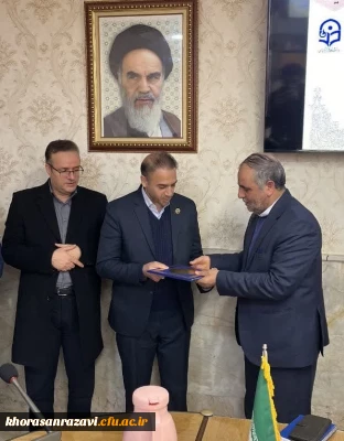 طی مراسمی با معرفی مهدی یعقوبی  صورت گرفت:

مراسم معارفه و تکریم معاون هماهنگی دانشگاه فرهنگیان استان خراسان رضوی برگزار شد