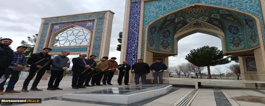 همزمان با گرامیداشت روز شهدا
غبار روبی گلزار شهدای شهرستان سبزوار 2