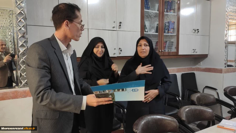 پایش و ارزیابی روند اجرای کارورزی در پردیس ها و مراکز دانشگاه فرهنگیان خراسان رضوی  9