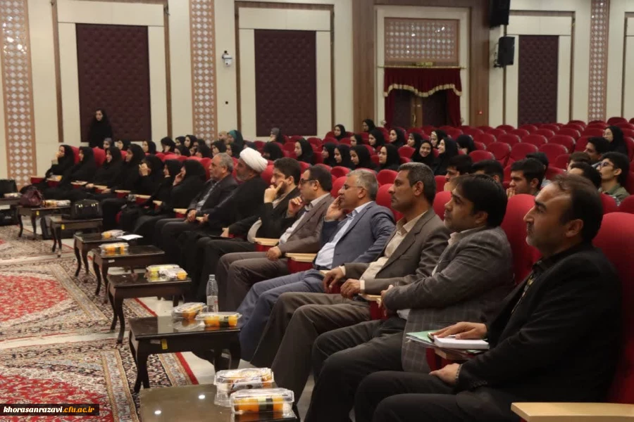 جشنواره دانشجویی تدریس برتر منطقه ۴ کشور 9