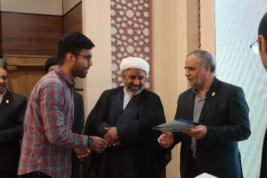 جشنواره دانشجویی تدریس برتر منطقه ۴ کشور 8