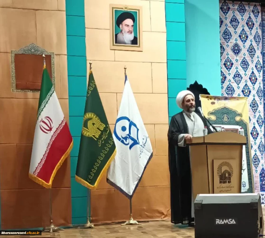 مراسم افتتاحیه سومین دورۀ اردوی زیارت اوّلی های دانشجومعلّم دانشگاه فرهنگیان سراسر کشور در حرم مطهّر رضوی برگزار شد. 4