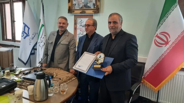 معرفی کانون بسیج اساتید خراسان رضوی به عنوان کانون برتر در بین دانشگاه های فرهنگیان کشور  5