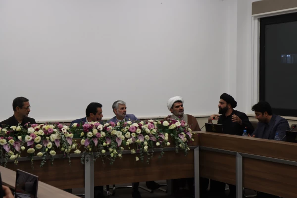 نحوه برنامه ریزی آموزشی و تشریح قوانین حوزه آموزشی و طرح مباحث گروه های آموزشی در اولین جلسه معاونان آموزشی دانشگاه فرهنگیان کشور در مشهد 3