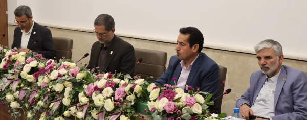 نحوه برنامه ریزی آموزشی و تشریح قوانین حوزه آموزشی و طرح مباحث گروه های آموزشی در اولین جلسه معاونان آموزشی دانشگاه فرهنگیان کشور در مشهد 13