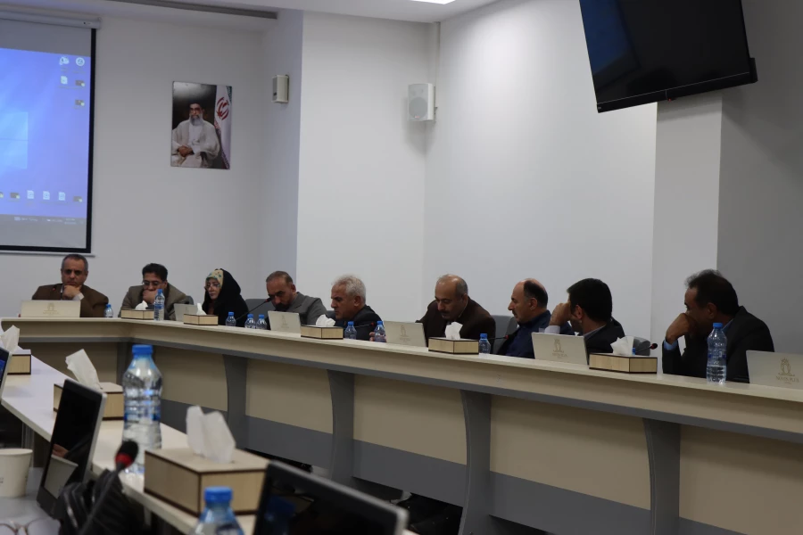 تشریح برنامه های  توسعه ای و همکاری های علمی پژوهشی، فرصت مطالعاتی و طرح ها فناورنه دانشگاه فرهنگیان دراولین جلسه معاونان پژوهشی و فناوری دانشگاه فرهنگیان کشور در مشهد 9