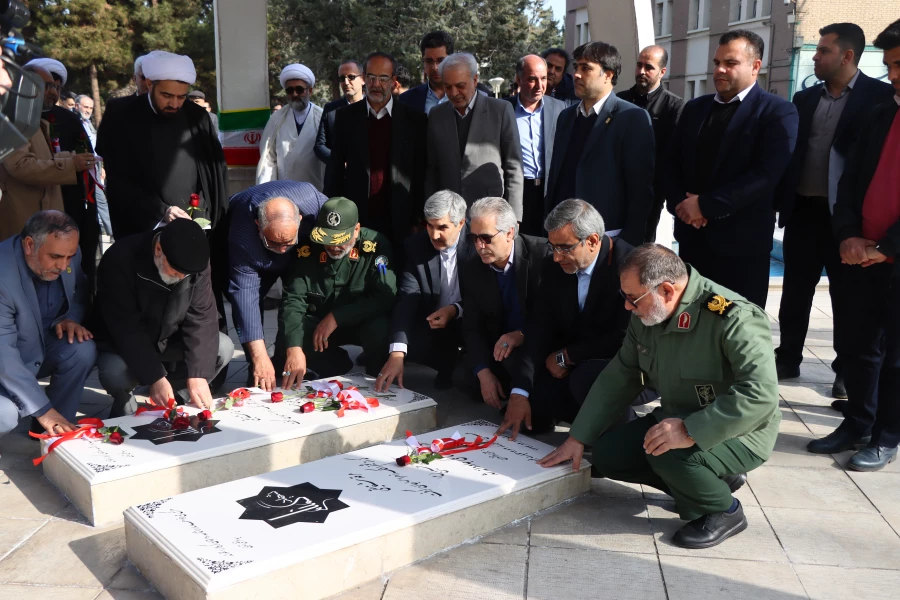  افتتاح دو زمین چمن ورزشی در پردیس شهید بهشتی توسط استاندار خراسان رضوی 2