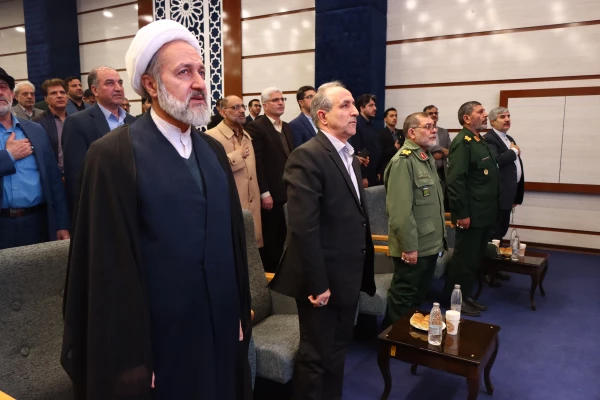 برای داشتن جامعه ای پویا و به روز، باید عالی ترین معلمان را تربیت کنیم 2