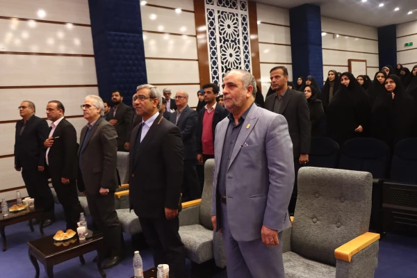 برای داشتن جامعه ای پویا و به روز، باید عالی ترین معلمان را تربیت کنیم 3