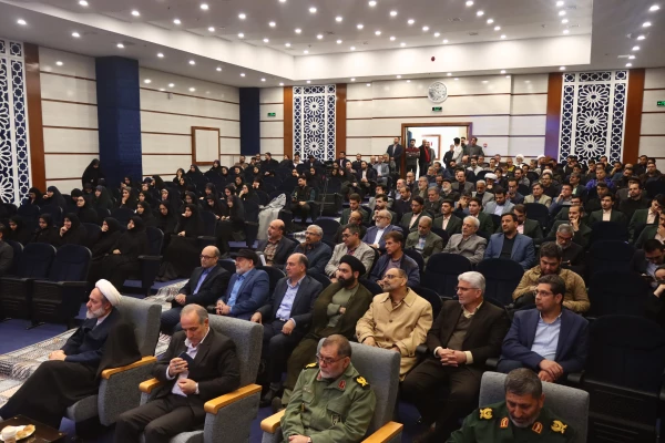 برای داشتن جامعه ای پویا و به روز، باید عالی ترین معلمان را تربیت کنیم 7