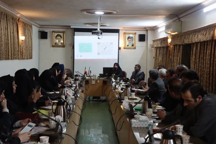 برگزاری دوره توانمندسازی مدرسین کارورزی۴ 4