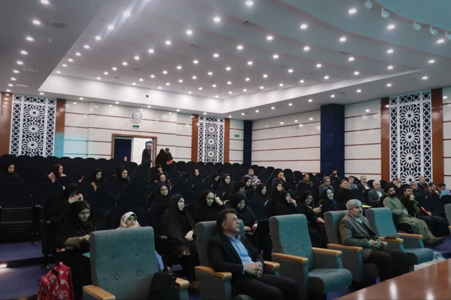 برگزاری دوره توانمندسازی مدرسین کارورزی۴ 6