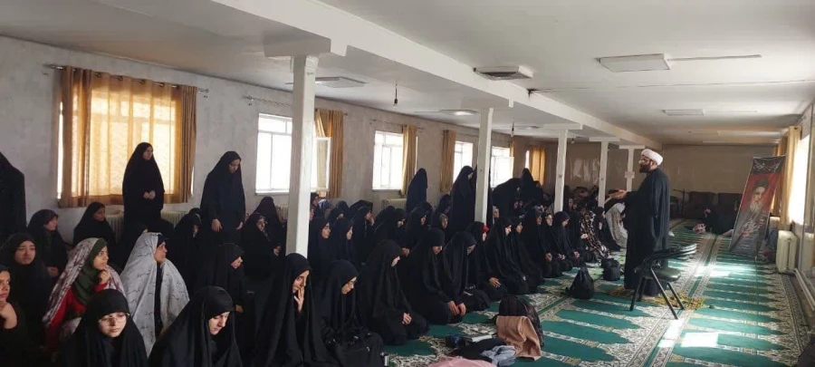 اعزام بیش از 700 دانشجو معلم استان خراسان رضوی  به اردوی معنوی و زیارتی راهیان نور 3