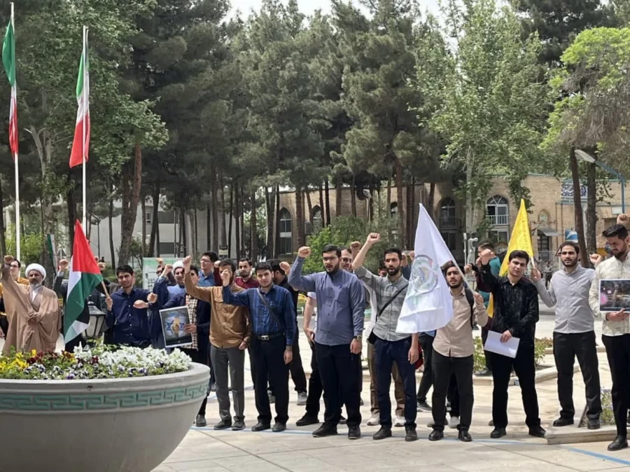  تجمع جامعه دانشگاهی شهر مشهد در دانشگاه فرهنگیان خراسان رضوی در محکومیت جنایات رژیم صهیونی علیه مردم مظلوم فلسطین و غزه با حضور استادان، کارکنان و دانشجویان  10