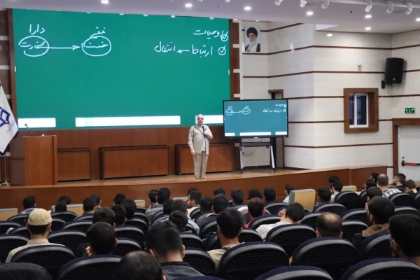 نخستین کارگاه آموزشی آگاهی های پیش از ازدواج در دانشگاه فرهنگیان خراسان رضوی برگزار شد. 
 2