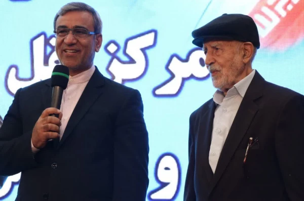 همزمان با دهه کرامت و میلاد حضرت رضا(ع) آئین بزرگداشت مقام استاد در خراسان رضوی برگزار شد
  4