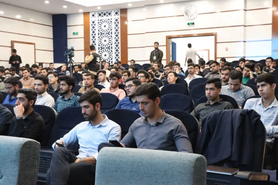 چهارمین و آخرین جلسه کارگاه آموزشی آگاهی های پیش از ازدواج در دانشگاه فرهنگیان خراسان رضوی برگزار شد. 
 2