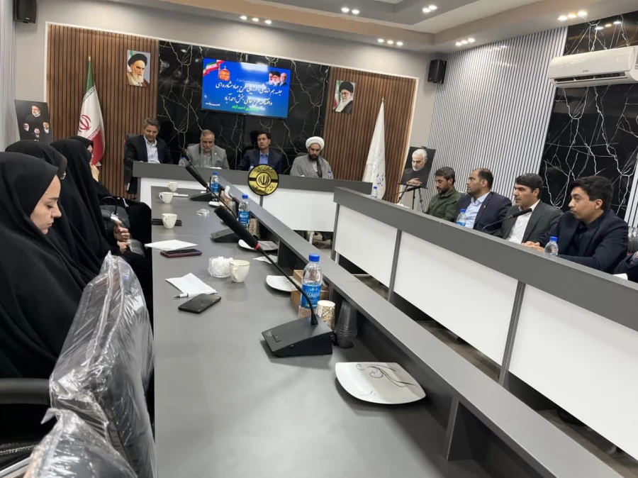 نشست مشترک ریاست دانشگاه فرهنگیان خراسان رضوی با بخشدار ملک آباد   5