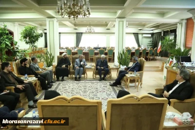 ئیس دانشگاه فرهنگیان در دیدار با استاندار خراسان رضوی

تربیت نسل توانمند معلمان، کلید حل مسائل کشور است
