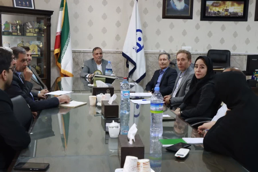 بازدید هیات نظارت، ارزیابی و تضمین کیفیت وزارت علوم تحقیقات و فناوری از پردیس های دانشگاه فرهنگیان مشهد

 4