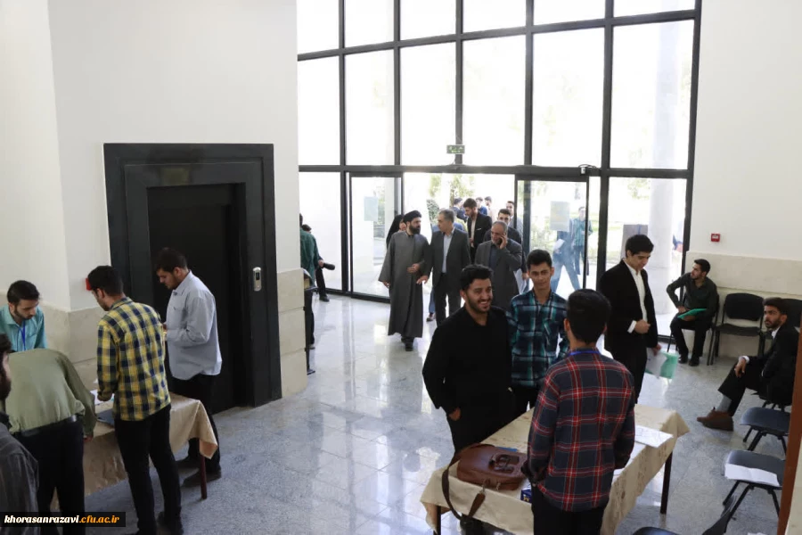 بازدید از روند ارزیابی شایستگی های معلمی داوطلبان استعدادهای درخشان و برتر ملی دانشگاه فرهنگیان خراسان رضوی

 2