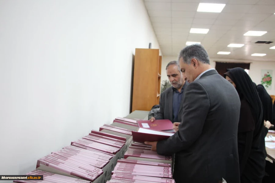 برگزاری مصاحبه تخصصی دانشجومعلمان استعدادهای درخشان در دانشگاه فرهنگیان خراسان رضوی

 3